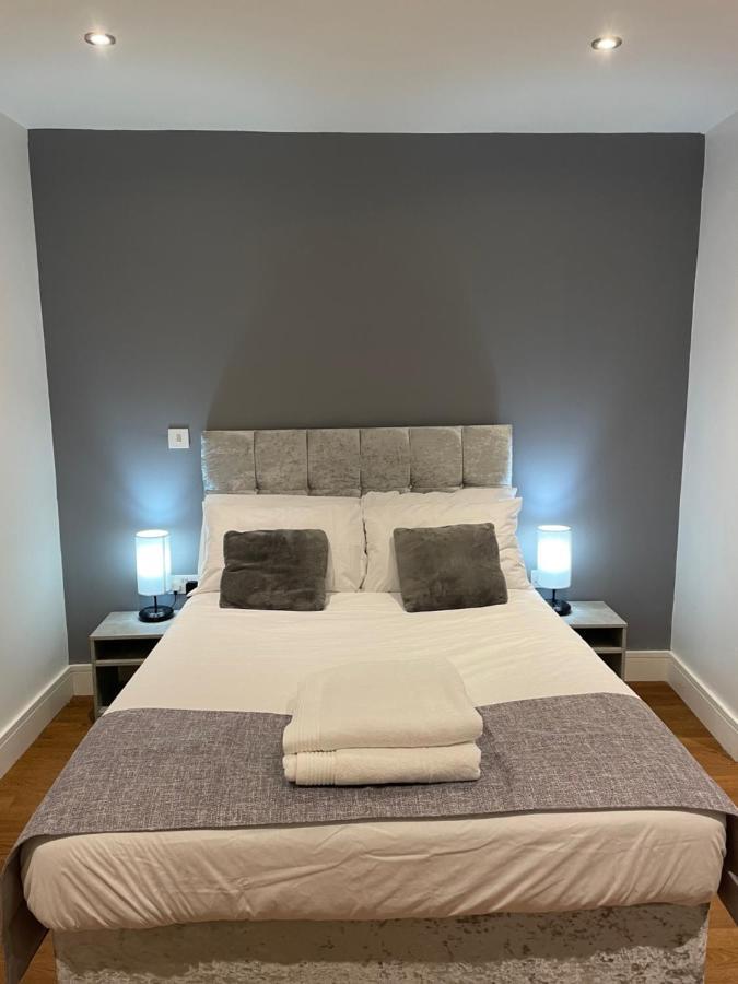 Fabulous One Bedroom Apartment Soho * Londra
